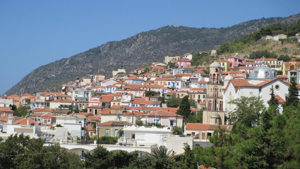 Nick House Hotel Plomari Exterior foto